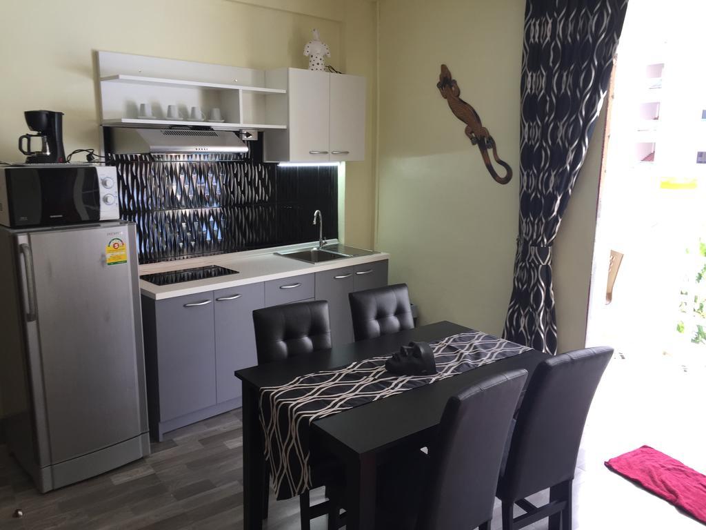 Fong Kaew And Baan Nang Fa Guesthouse Patong Εξωτερικό φωτογραφία